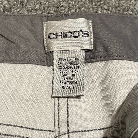 Chicos Pants Womens Size 1 Gray Straight Leg Crop Cotton Stretch Lightweight - Picture 3 of 10